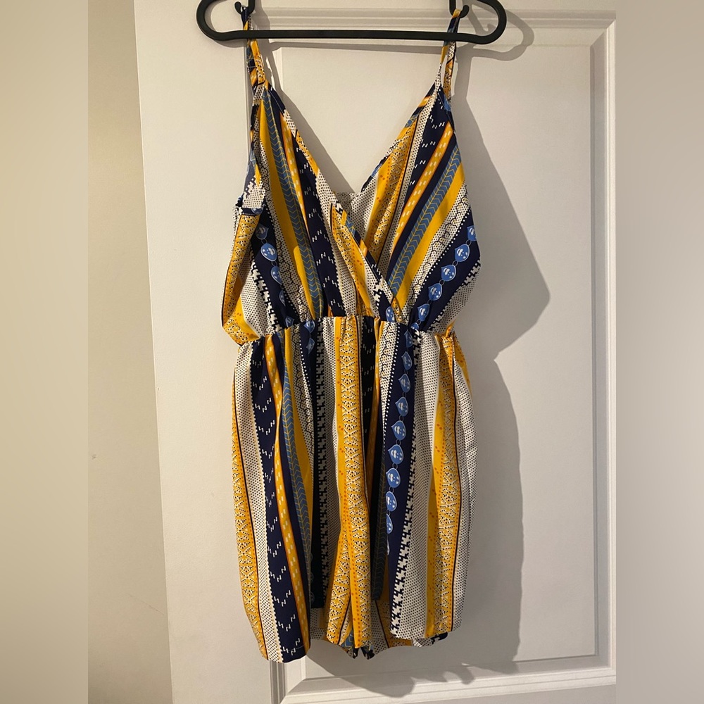 Jumpsuits - Picture 2 of 3